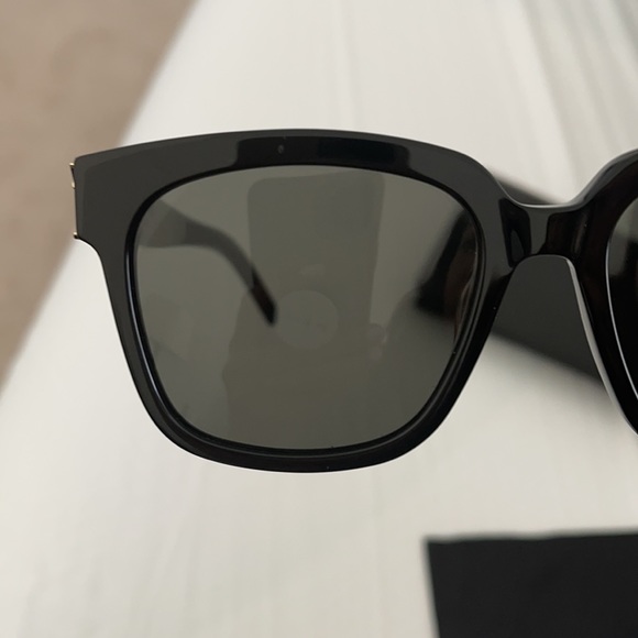 YSL Sunglasses SL M40 - Picture 9 of 10